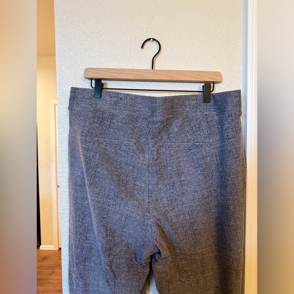 TORRID Pull-On Relaxed High-Rise Pant - Picture 4 of 7